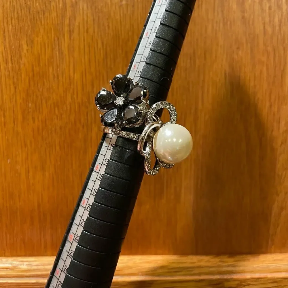 Women’s Flower Ring Blue Stones and Pearl Flower Loop Ring Size 7